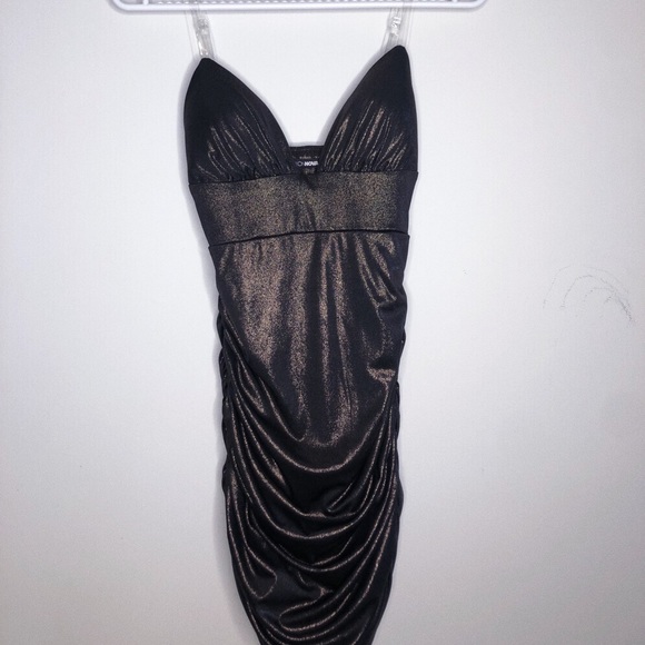 FASHIONNOVA DRESS - Picture 1 of 2